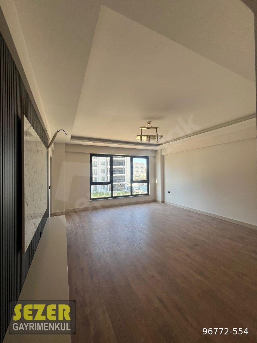 ÇANAKKALE MERKEZ 60 METRELİK YOLA CEPHE SATILIK 2+1 DAİRE