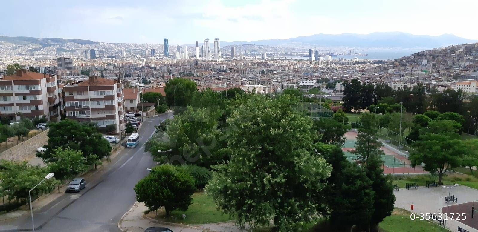 BORNOVA'DA MANZARALI MUHTEŞEM DAİRE