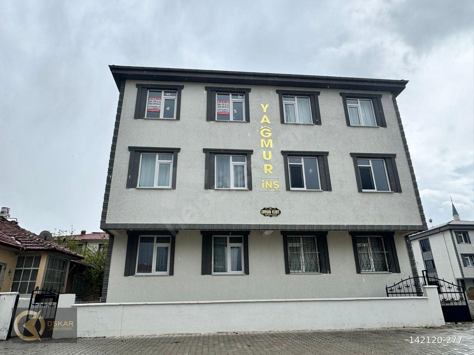 OSKAR EMLAK'TAN ATATÜRK MAHALLESİNDE KİRALIK 2+0 DAİRE