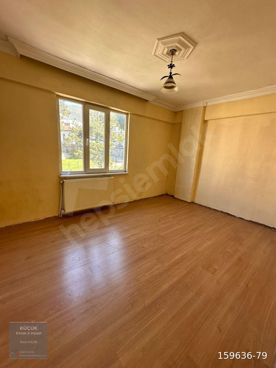 KÜÇÜK EMLAKTAN SATILIK 2+1 ÖNÜ AÇIK ARAKAT DAİRE