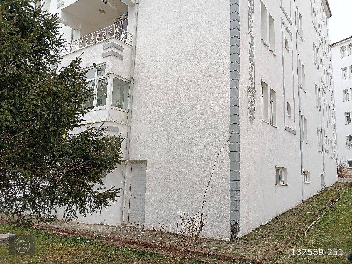ÏLKE GAYRiMENKUL DEN ELAZIĞ DA SATILIK DAÏRE CUMHURİYET MAHALLESİ KARA ÇALI CAMİ ÜSTÜNDE