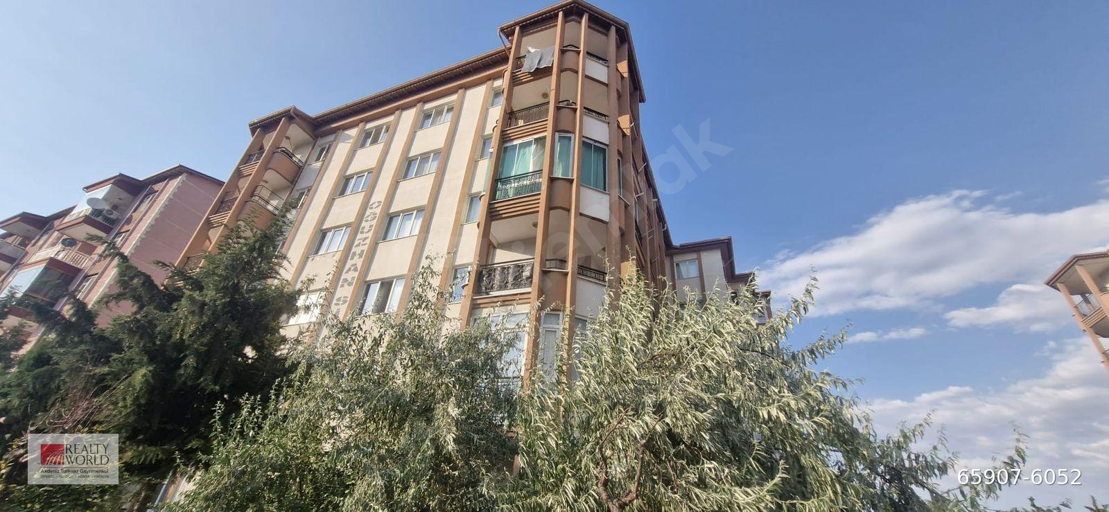 ISPARTA DAVRAZ MAHALLESİ SİTE İÇİNDE 3+1 SATILIK DAİRE