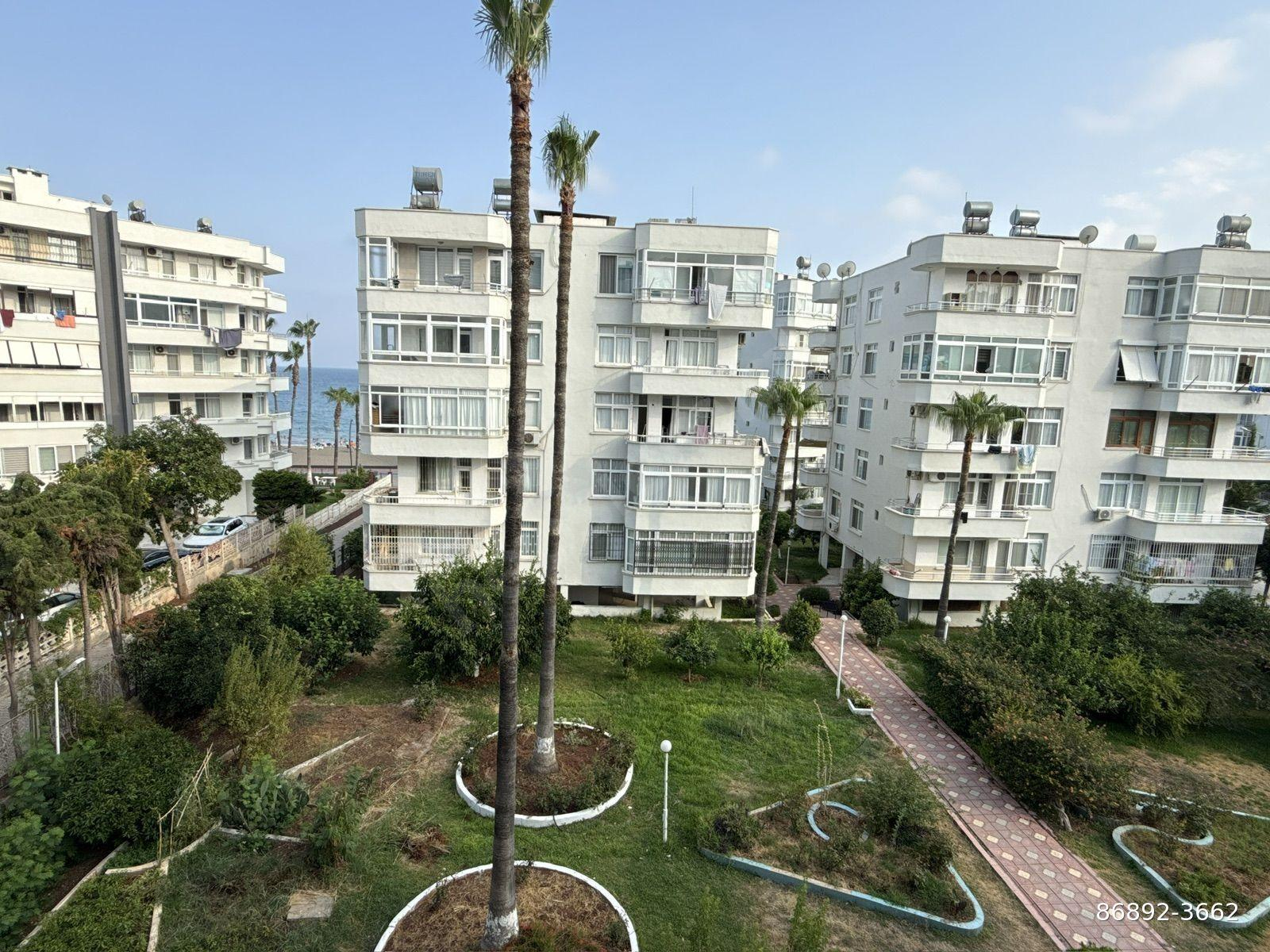 AKYÜREK’TEN AKDENİZ MH’DE SATILIK DENİZE SIFIR HAVUZLU SİTE