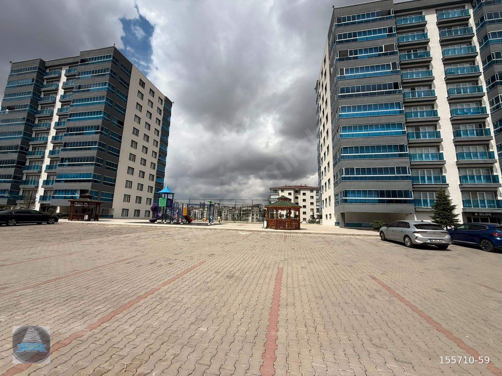 ETİMESGUT YENİ BAĞLICA 'DA SATILIK ULTRA LÜKS 4+1 DAİRE