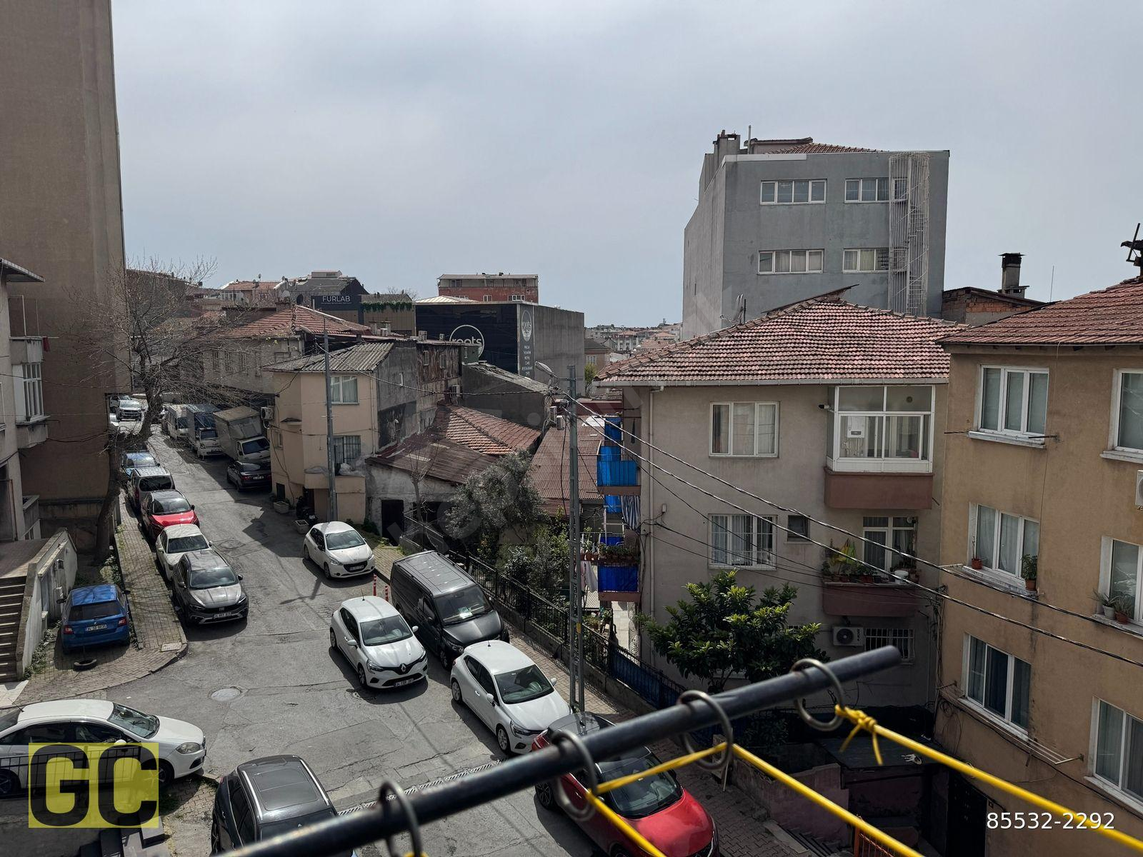 Çağlayan Adliyesi 4 Dakika - 2.Kat 2+1 80m2 -Asansörlü Otoparklı
