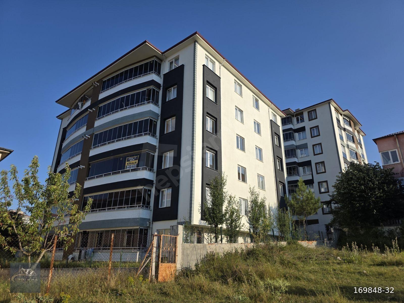GÜVEN-AL EMLAK'TAN DEVREKANİ'DE KİRALIK 2+1 DAİRE