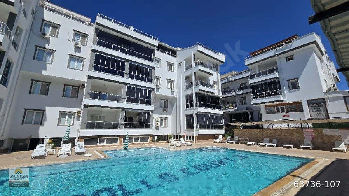 Didim merkez havuzlu güvenlikli sitede full esyali
