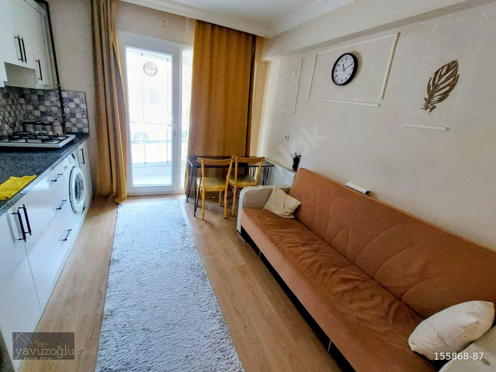 Çay Kenarı Cam Balkonlu 1+1 Kiralık Eşyalı Apart