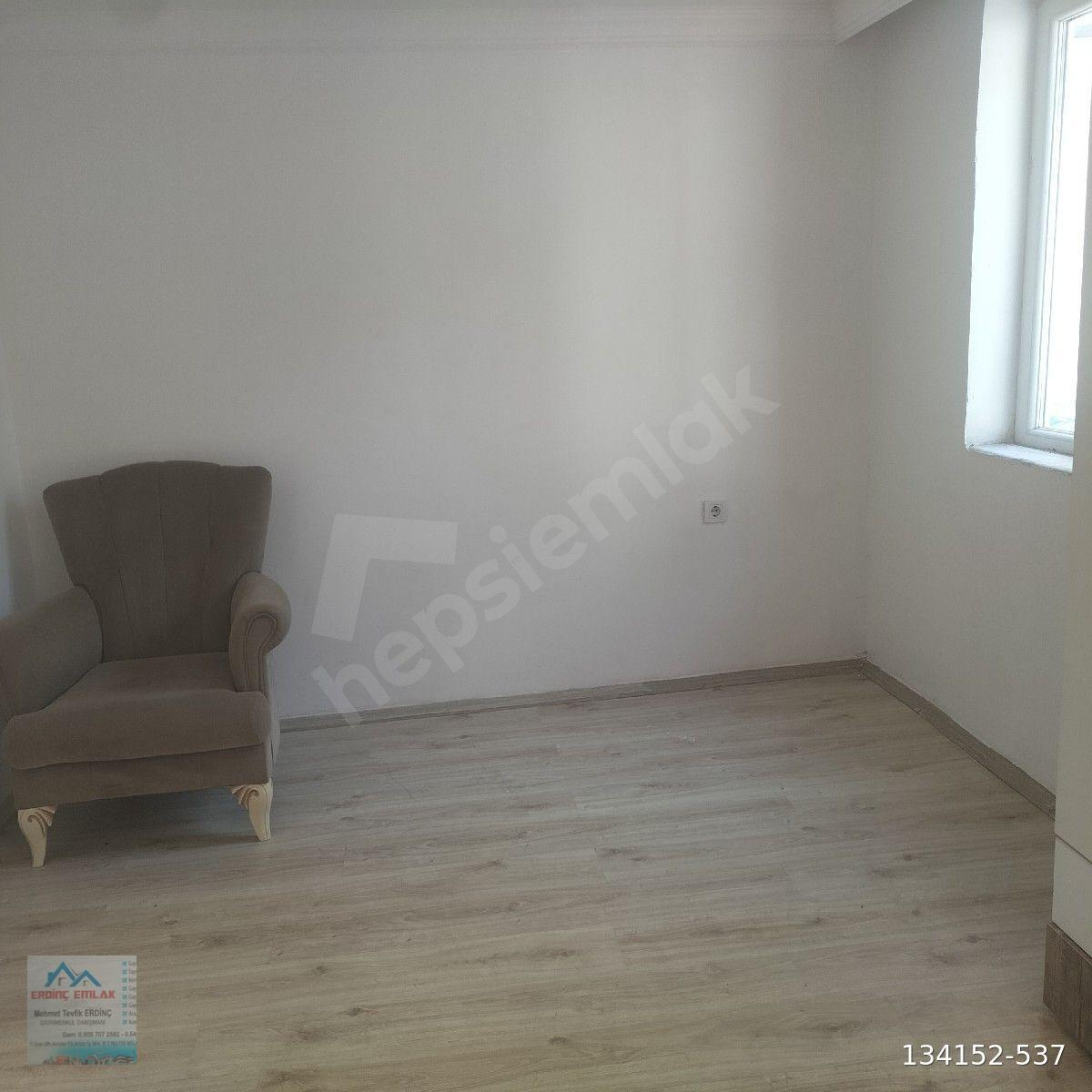 ŞEVKETİYE MAHALLESİNDE KİRALIK DAİRE 15 BİN TL