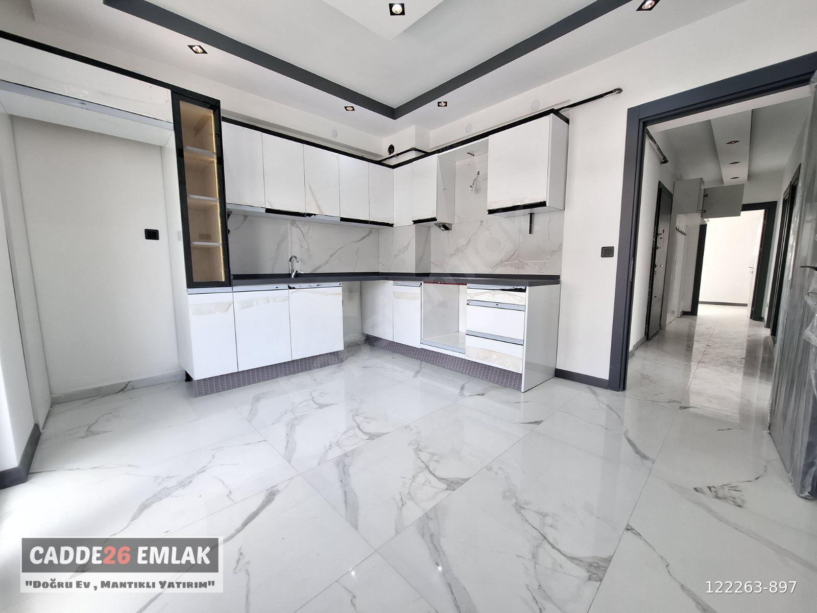 CADDE26 EMLAKTAN EBEBEYN BANYOLU SATILIK 2+1 DAİRE