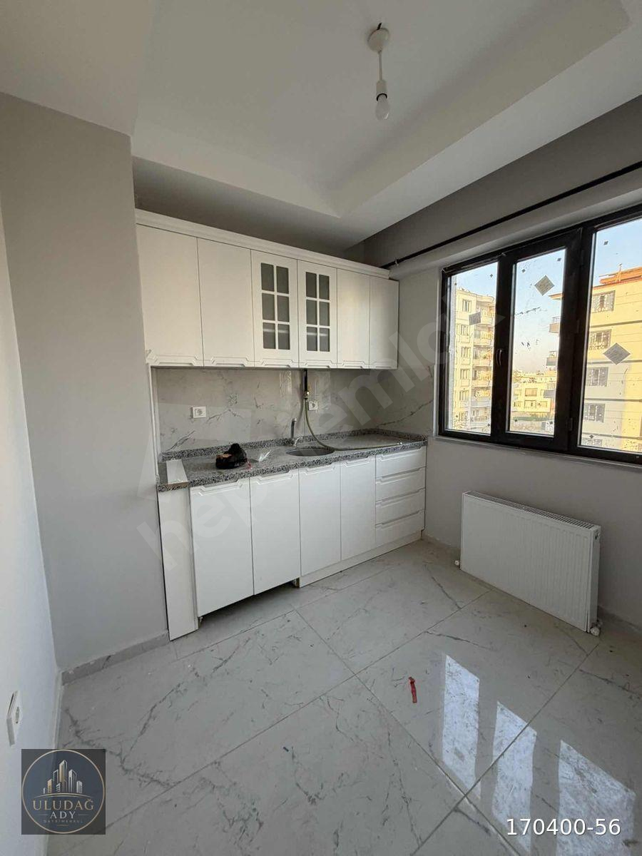 Turgut Reis Mahallesinde SATILIK 2+0 DAİRE