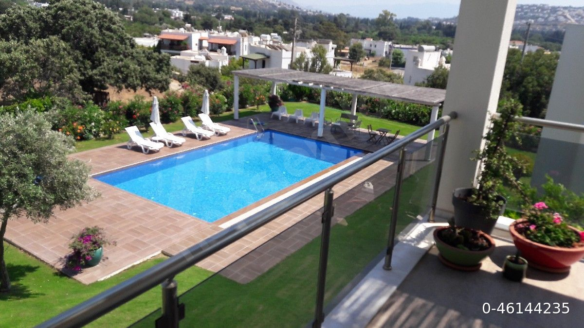 Gümüşlük merkezde huzurlu bir daire