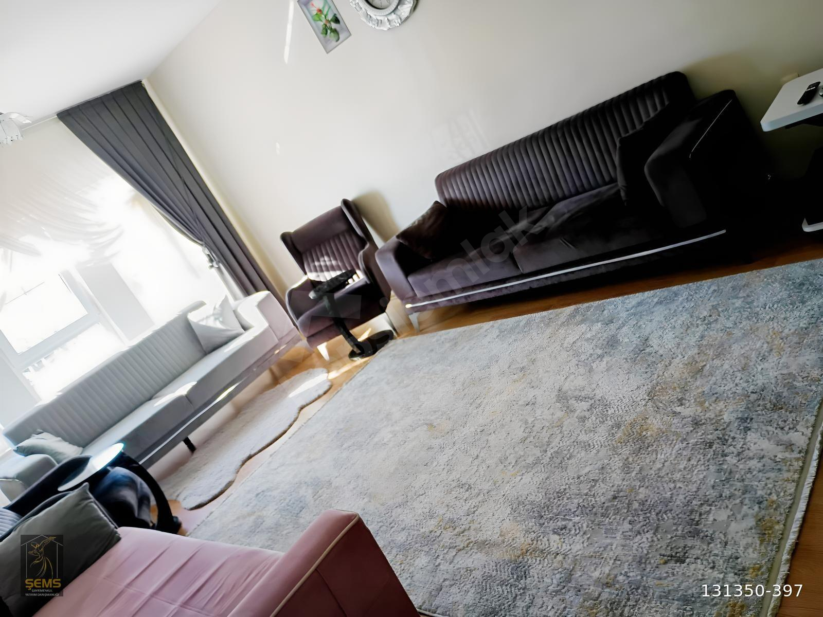 ILGINDA MERKEZİ KONUMDA GÜNEY CEPHEDE SİTEİÇİ 3+1 DAİRE