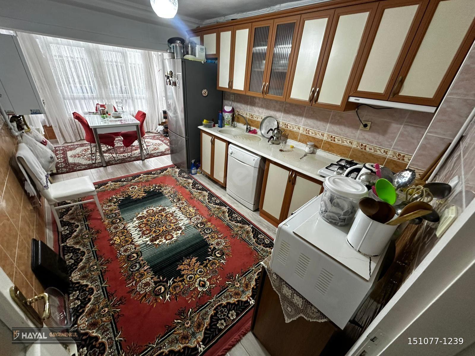 HAYAL^DEN PINARBAŞI'NDA 270m²^HARİKA KONUMLU^5+1 TERAS!