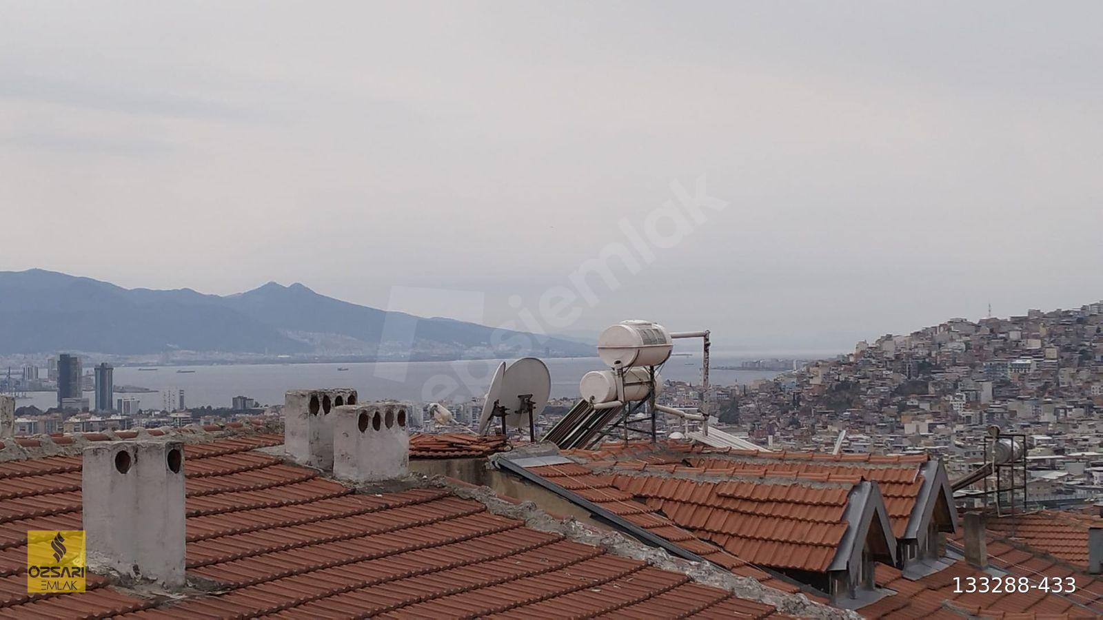 Bornova Atatürk Mah. 2+1 Kiralık İçi Yapılı Daire