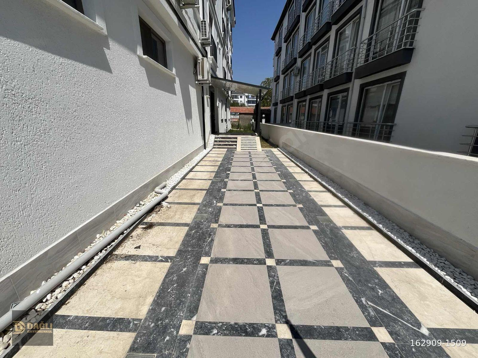 DAĞLI !GAYRİMENKUL'DEN|BAHÇE KULLANIMLI|OTOPARKLI|2+1|DAİRE!