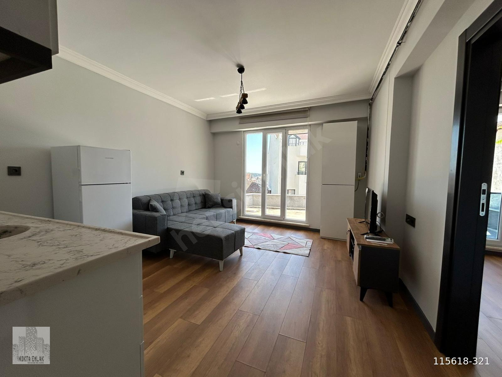 NOKTA EMLAKTAN 1+1 TEMİZ EŞYALI KİRALIK DAİRE