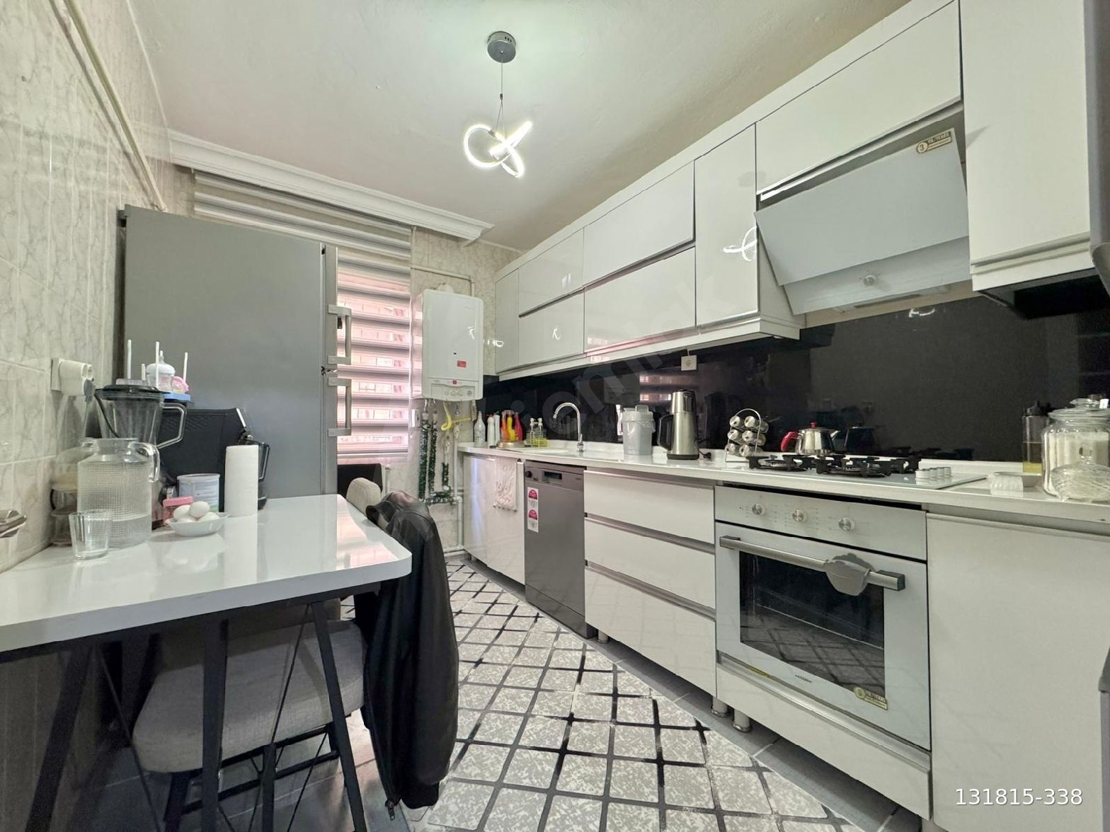 ***CANTÜRK DEN PURSAKLAR DA YAPILI 4+1 DAİRE ***