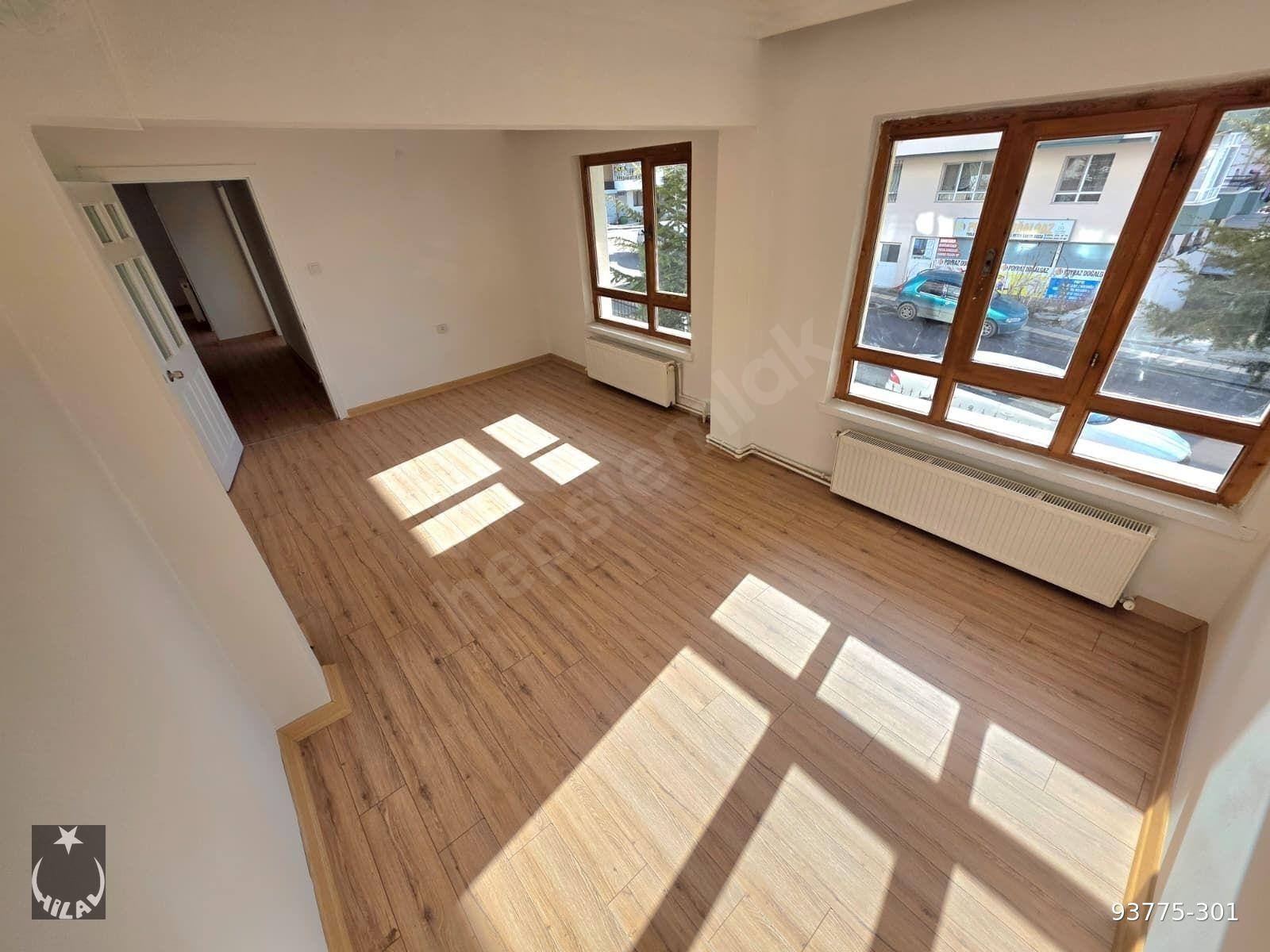 HİLAL'DEN OKUL,CADDE DİBİ AÇIK CEPHELİ ARA KAT G.CEPHE 2+1 DAİRE