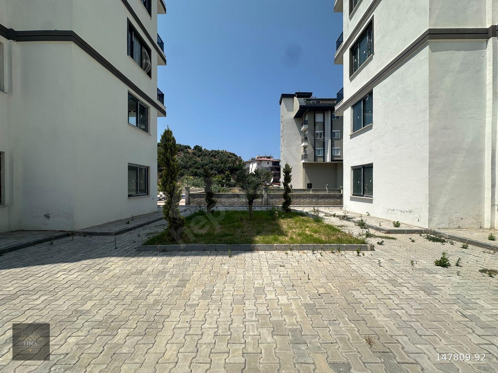 ALANYA DEMİRTAŞ'TA SATILIK SIFIR 1+1 DENİZ MANZARALI DAİRE
