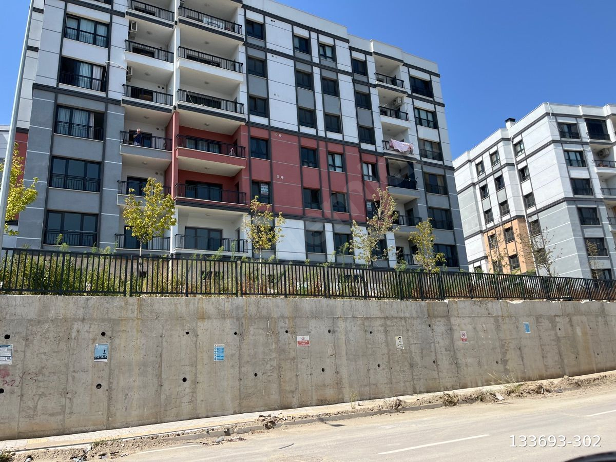 ORHANLI TOKİLERDE KİRALIK DAİRE