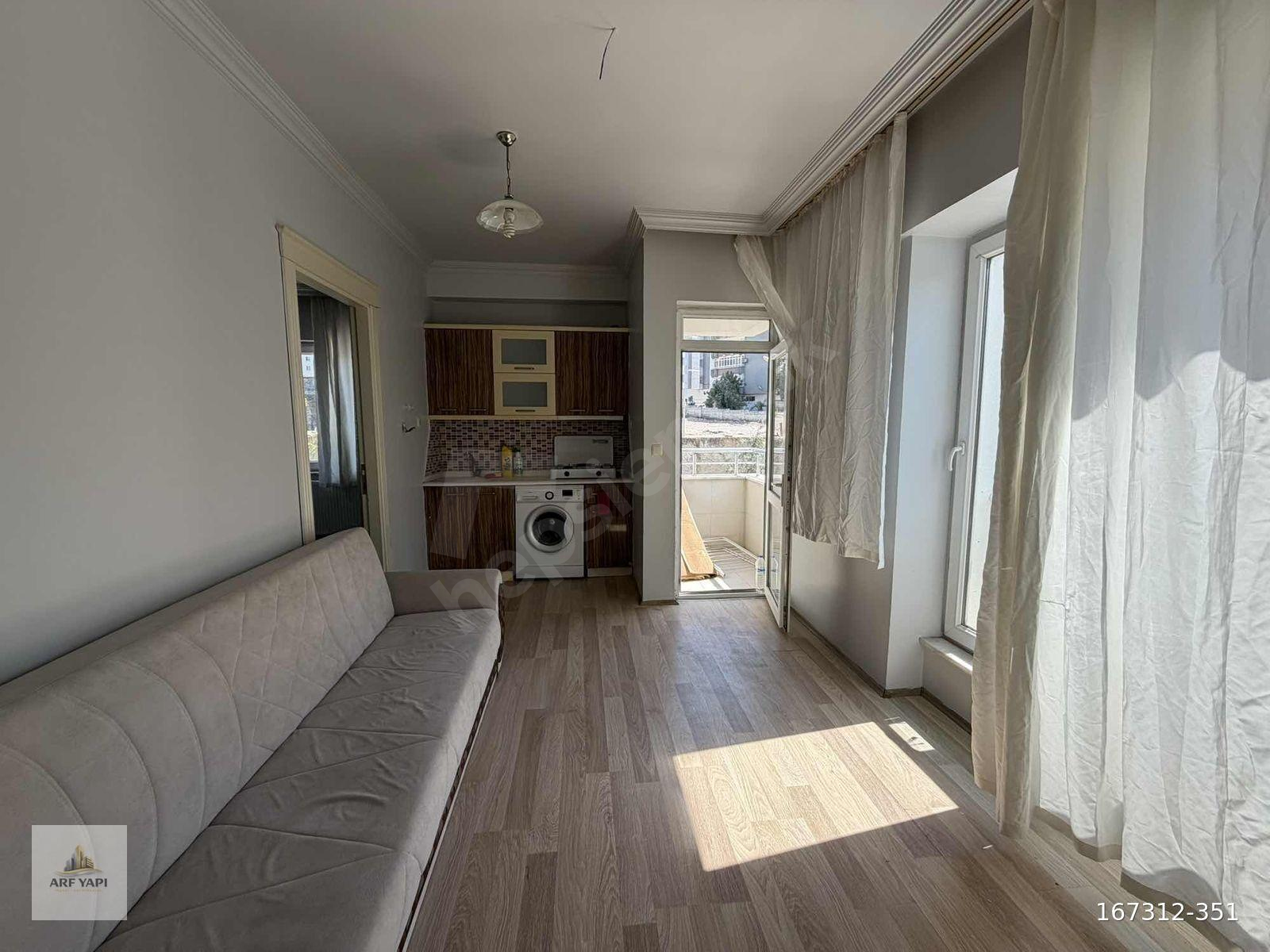 ARF'DEN ÜNİVERSİTE CİVARI 1+1 EŞYALI DAİRE