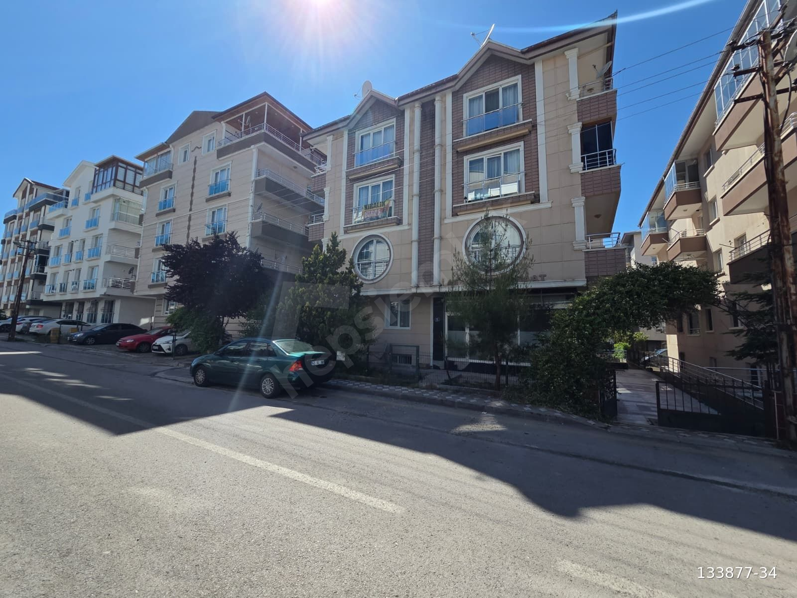 Etimesgut Halkekmek Fab. ve Park Yakını Arakat 3+1 Kiralık daire