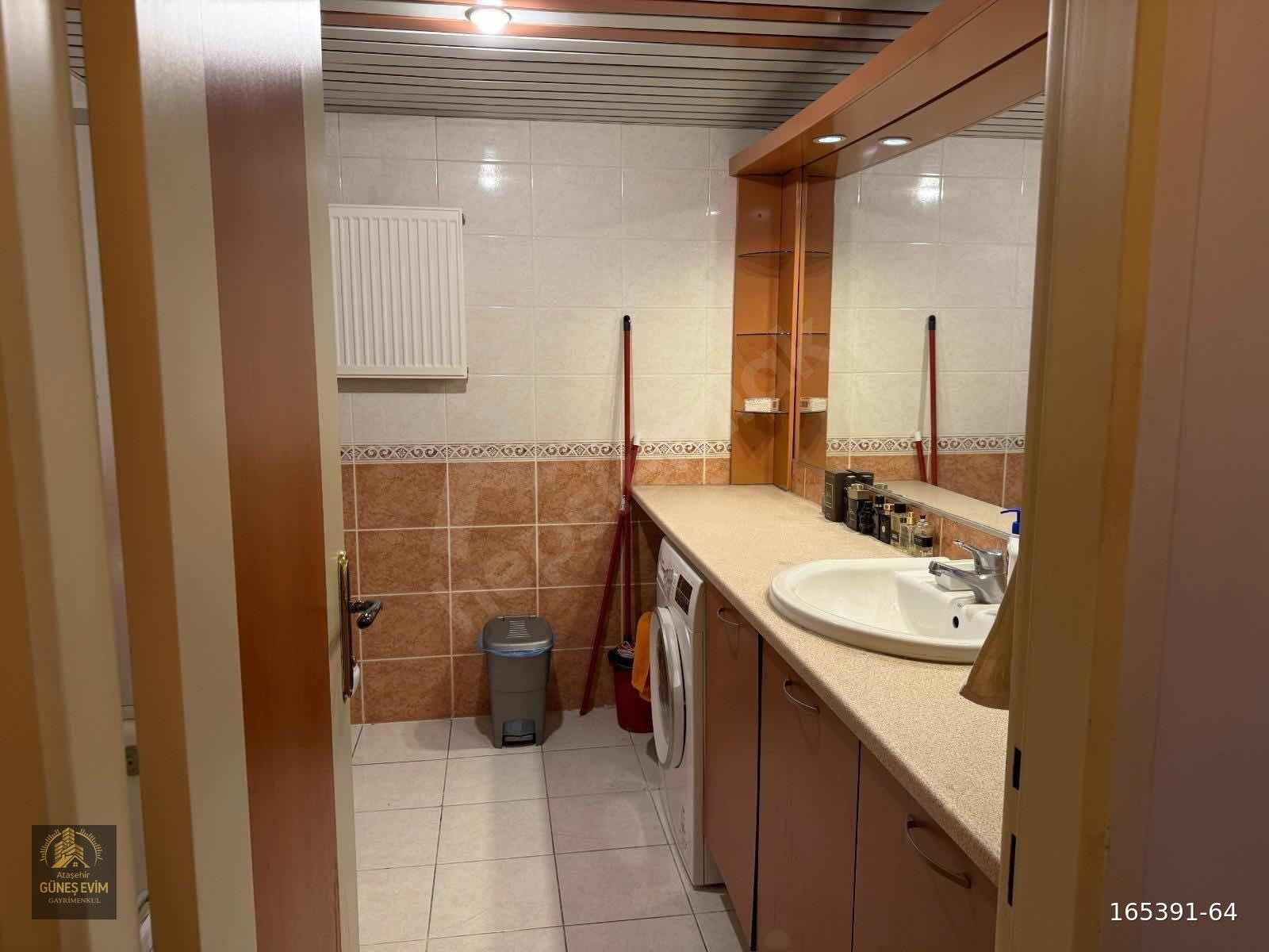 ATAŞEHİR ATA BLOKLARINDA METROPOL CEPHELİ 2+1