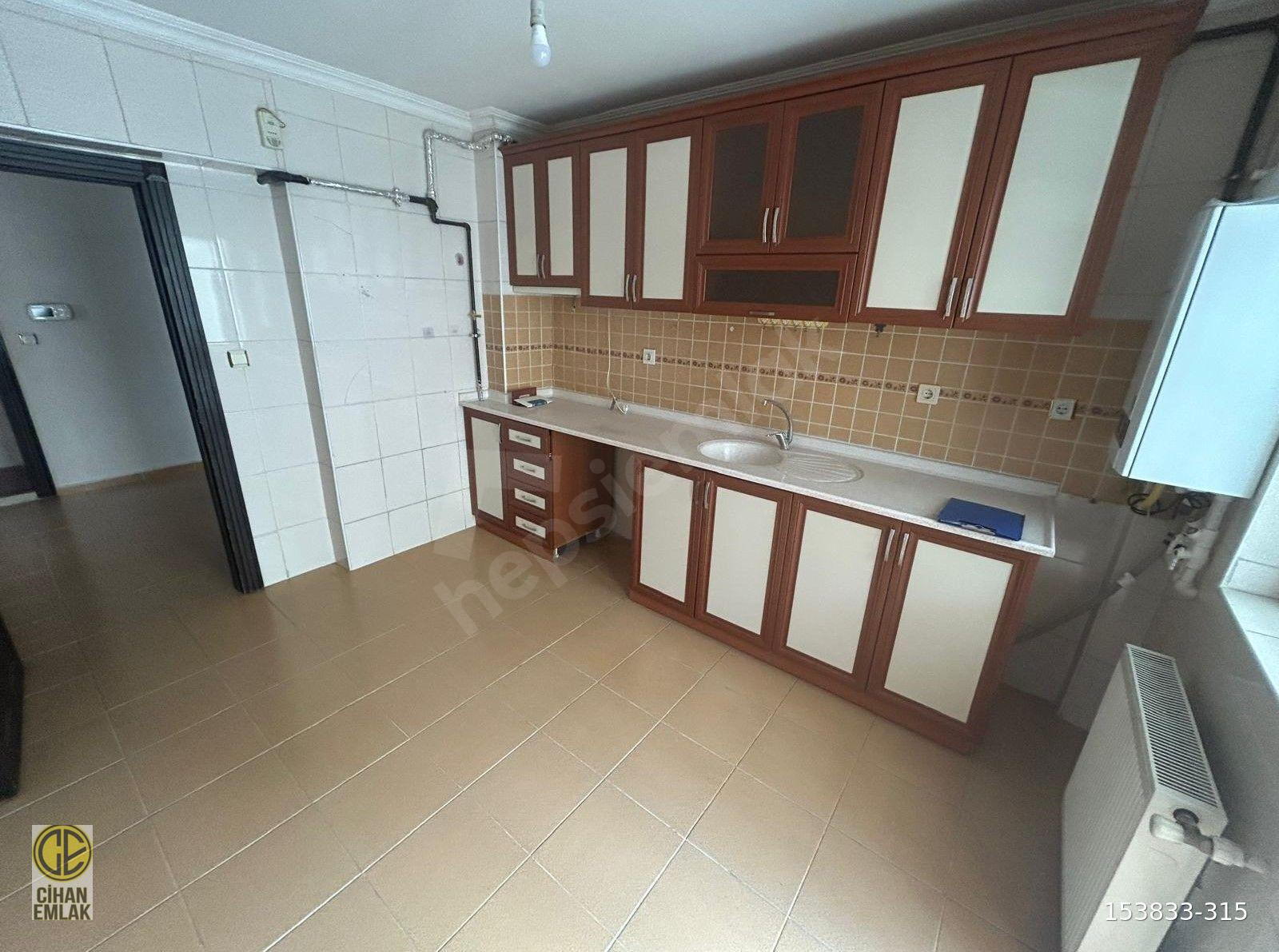 CİHAN EMLAKTAN MAMAK MERKEZ ARA KAT ASANSÖRLÜ KİRALIK 3+1