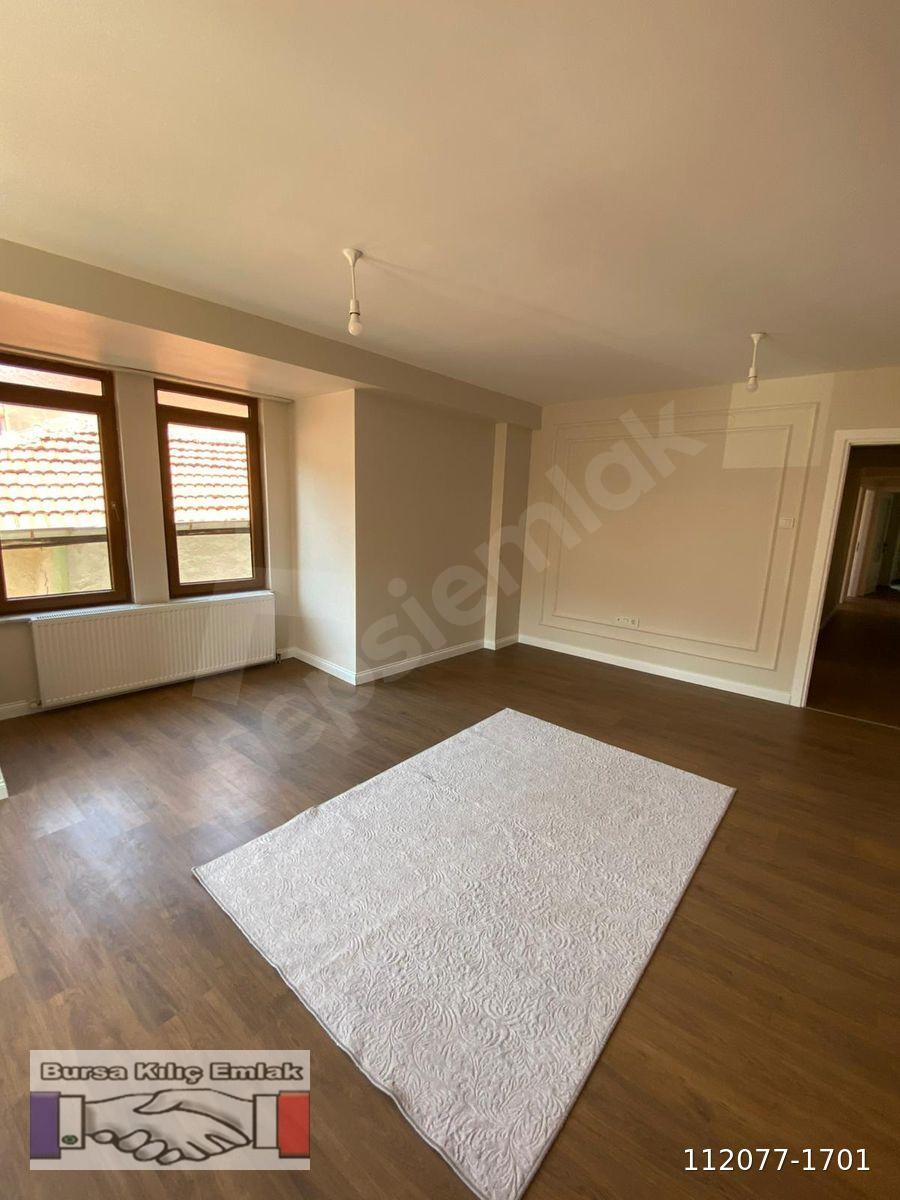 Bursa Kılıç Tan Yahşibey De 3.kat Kiralık 3+1 95m2 Daire