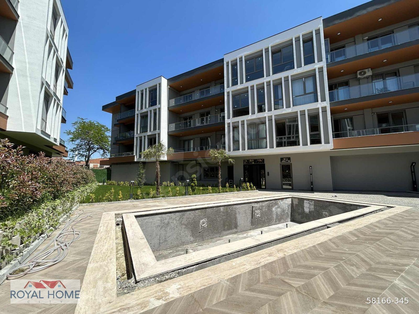 ÖZLÜCE'DE GÜNEY NATURA SİTESİNDE KÖŞE FERAH 3+1 DAİRE