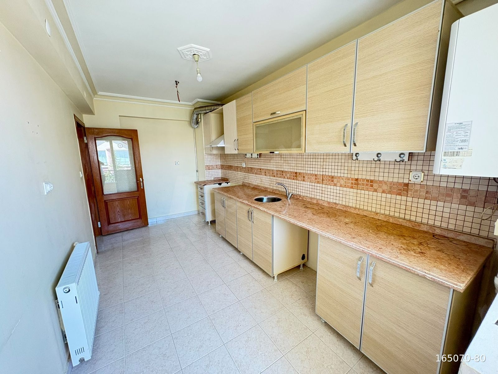 FIRSAT! DENİZ FENERİ MEVKİİNDE KREDİYE UYGUN 3+1 SATILIK DAİRE!