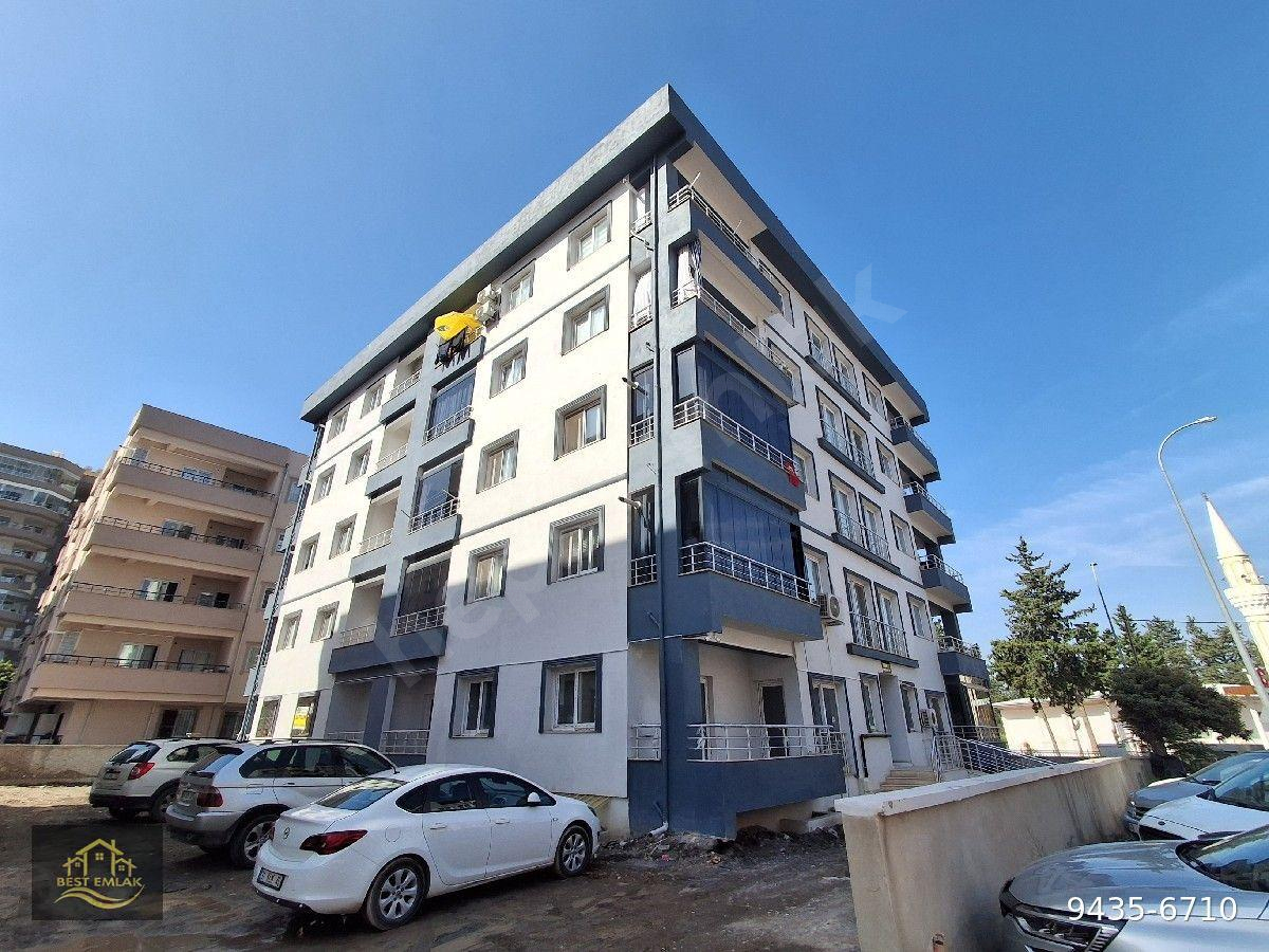 HATAY İSKENDERUN YUNUSEMRE MAH YERİNDEN DÖNÜŞÜM MİMARİ İNŞAALI DOĞALGAZLI BAKIMLI 2+1 SATILIK DAİRE