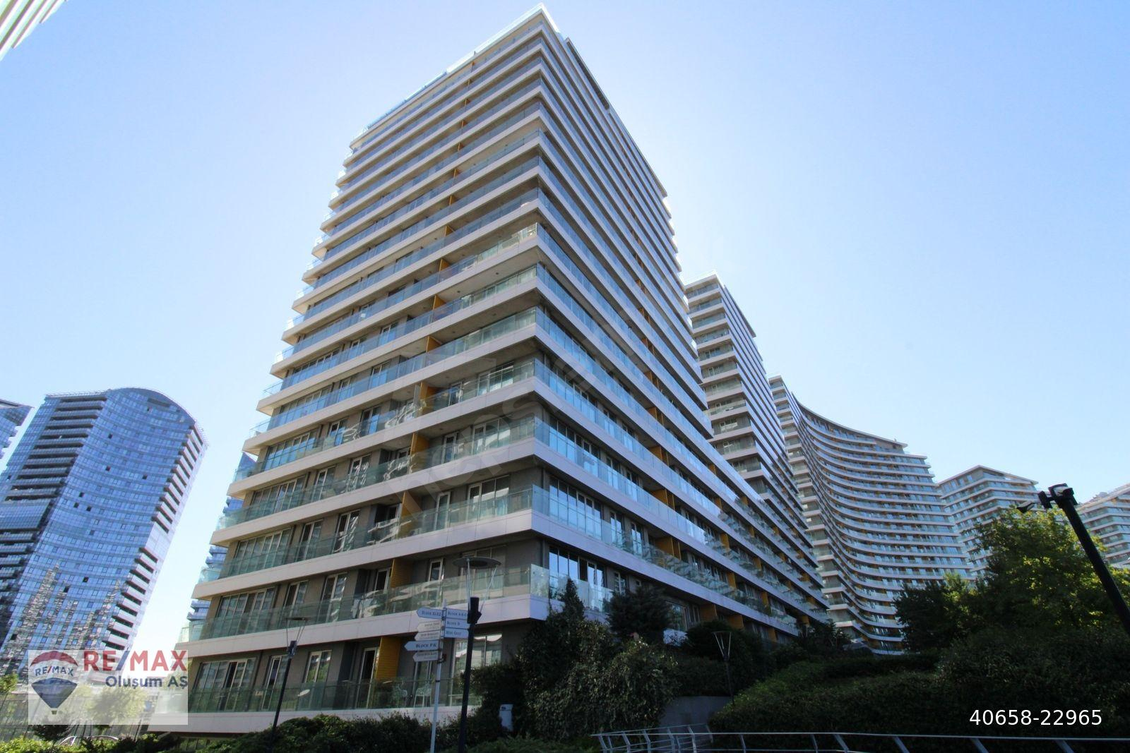 REMAX EBRU'DAN BATIŞEHİR DE MÜSTAKİL TADINDA KÖŞE BAHÇELİ DAİRE