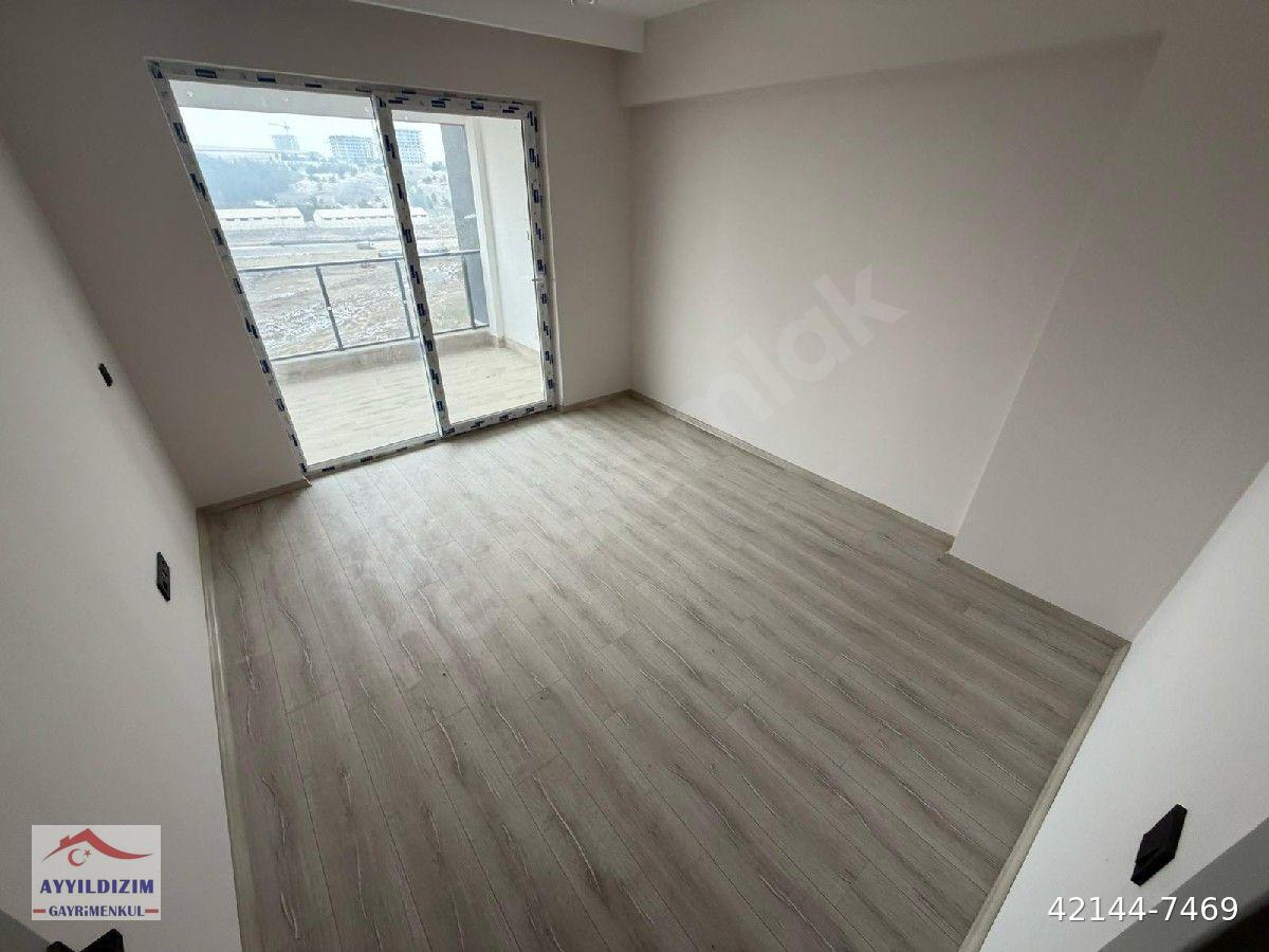 ERYAMAN METRO YAKINI SATILIK 3 +1 DAİRE