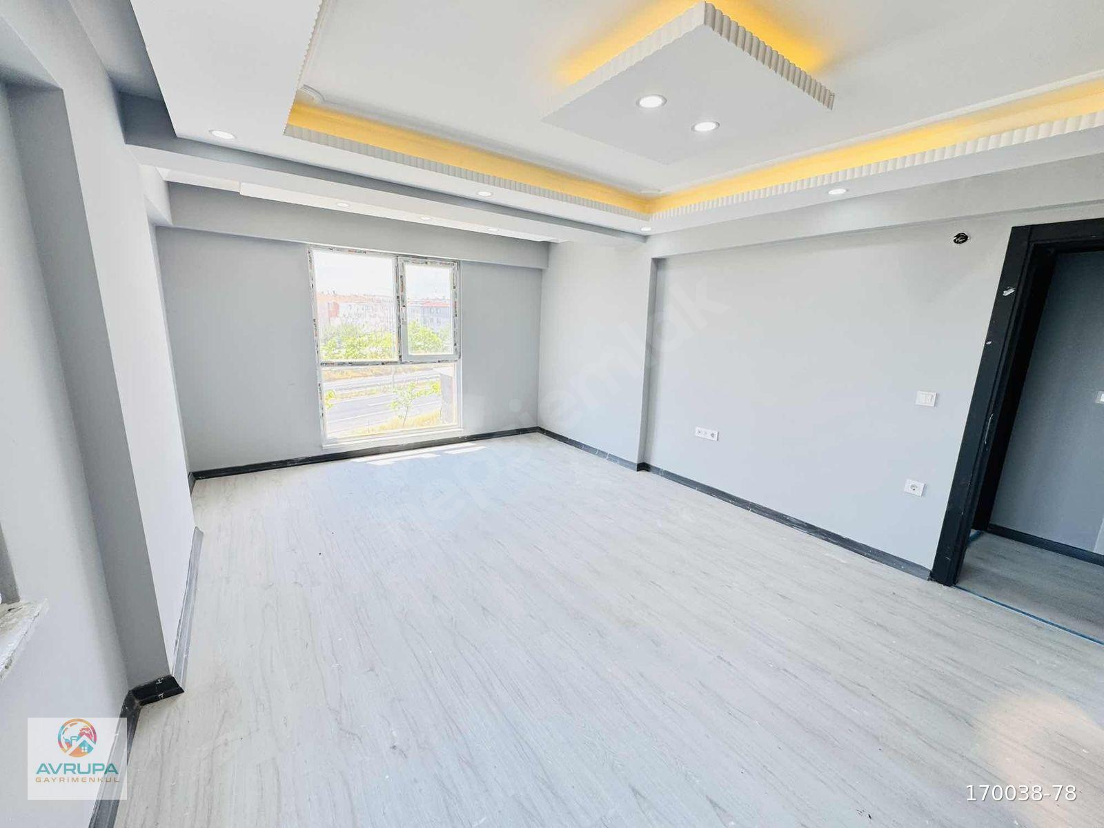 ERGENE CUMHURİYET MH DE SATILIK SIFIR LÜKS 2+1 DAİRE