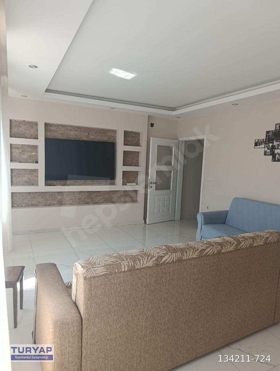 TURUNÇLUDA YOLA YAKIN KİRALIK EŞYALI ARA KAT