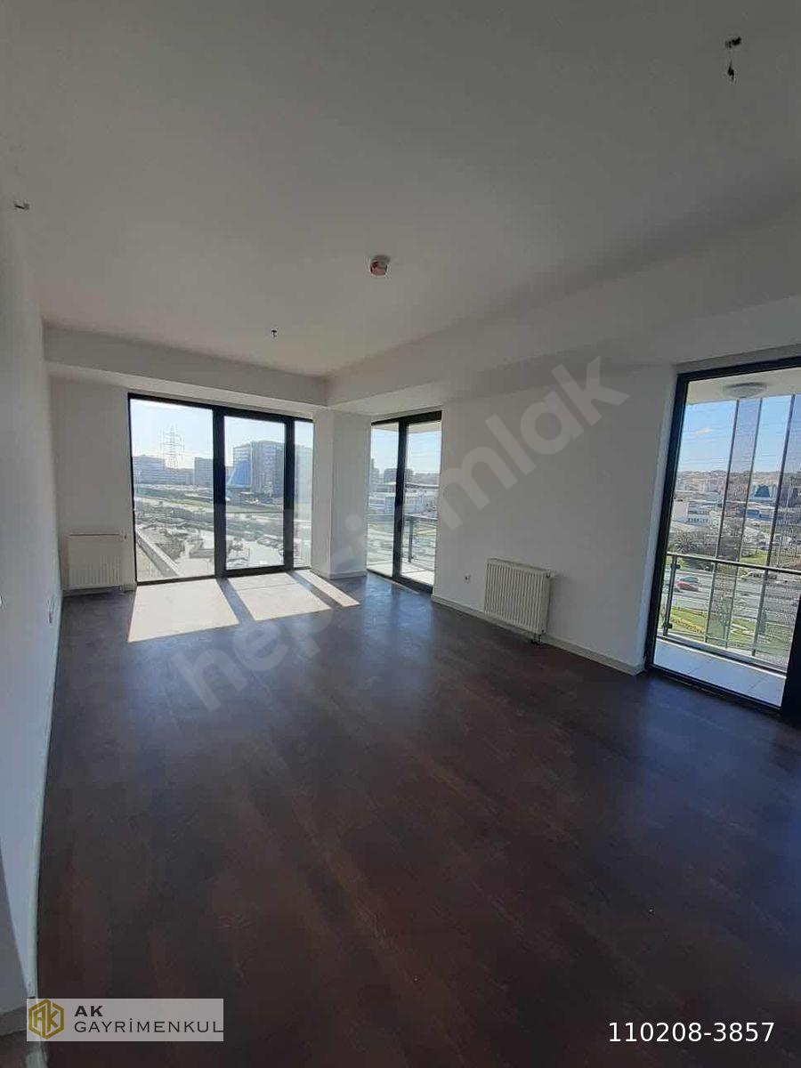 BAHÇELİEVLER İSTWEST'TE 2+1 118M2 BALKONLU KONUT 11.300.000TL