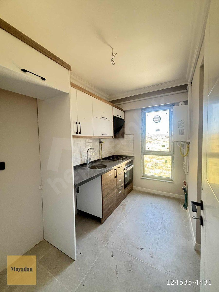 MAYADAN GYO YENİMAHALEDE AYRI MUTFAKLI KİRALIK DAİRE