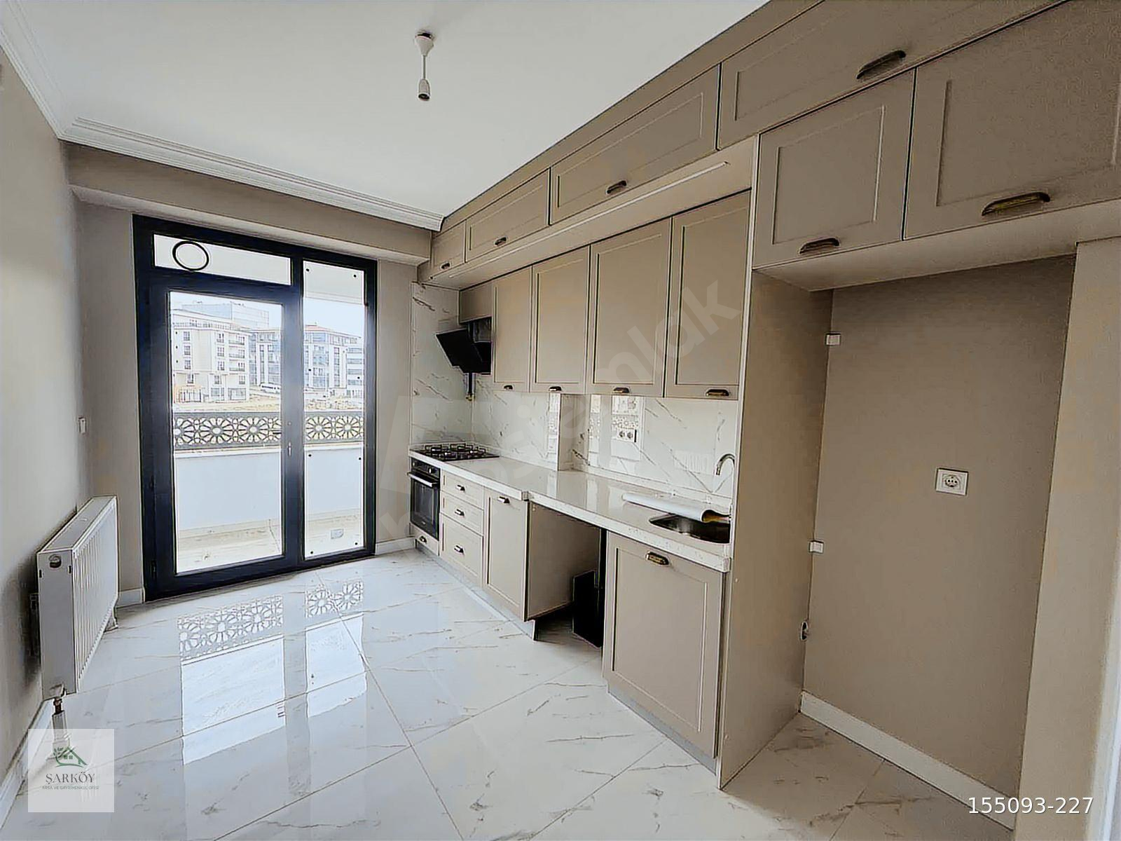 Soğancılar Caddesinde Havuzlu,Güvenlikli kiralık 2+1 Daire