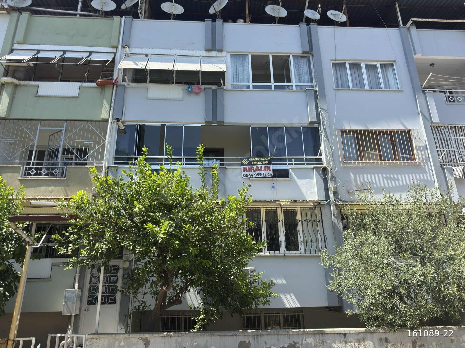 NAZİLLİ ZAFERDE DOĞALGAZLI FULL EŞYALI 3+1 KİRALIK DAİRE