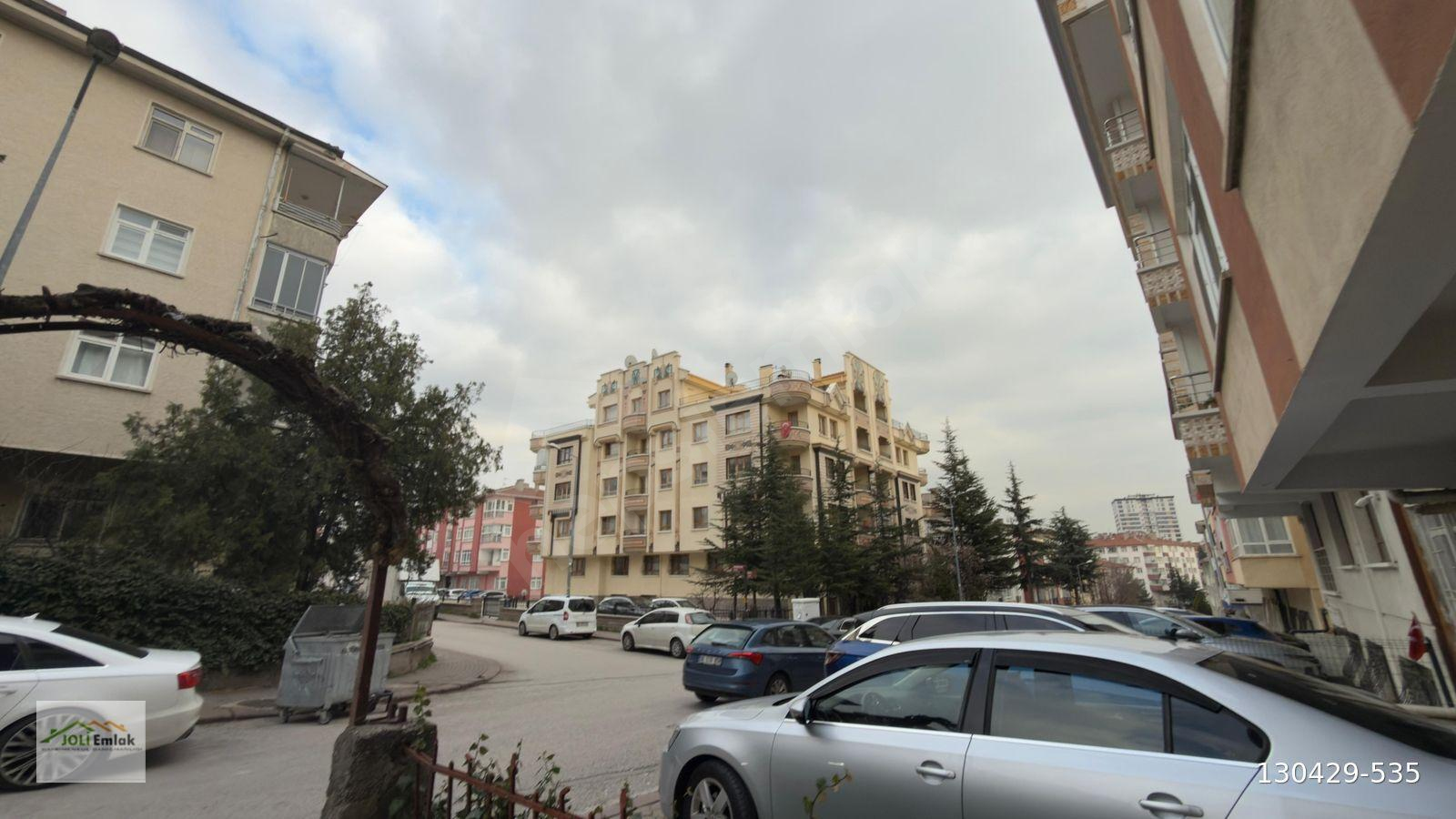 ETLİK MERKEZDE 3+1 ORTA KAT FULL YAPILI ÖNÜ AÇIK SATILIK DAİRE!