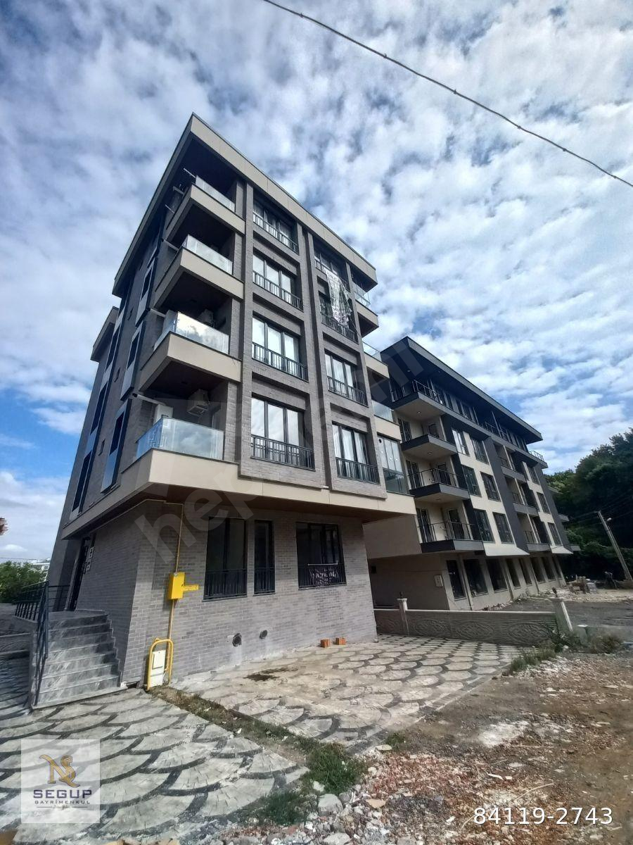 SEGUPTAN ÇAKIRLAR YALIDA SIFIR 1+1 3. KAT YERDEN ISITMA ( 6)