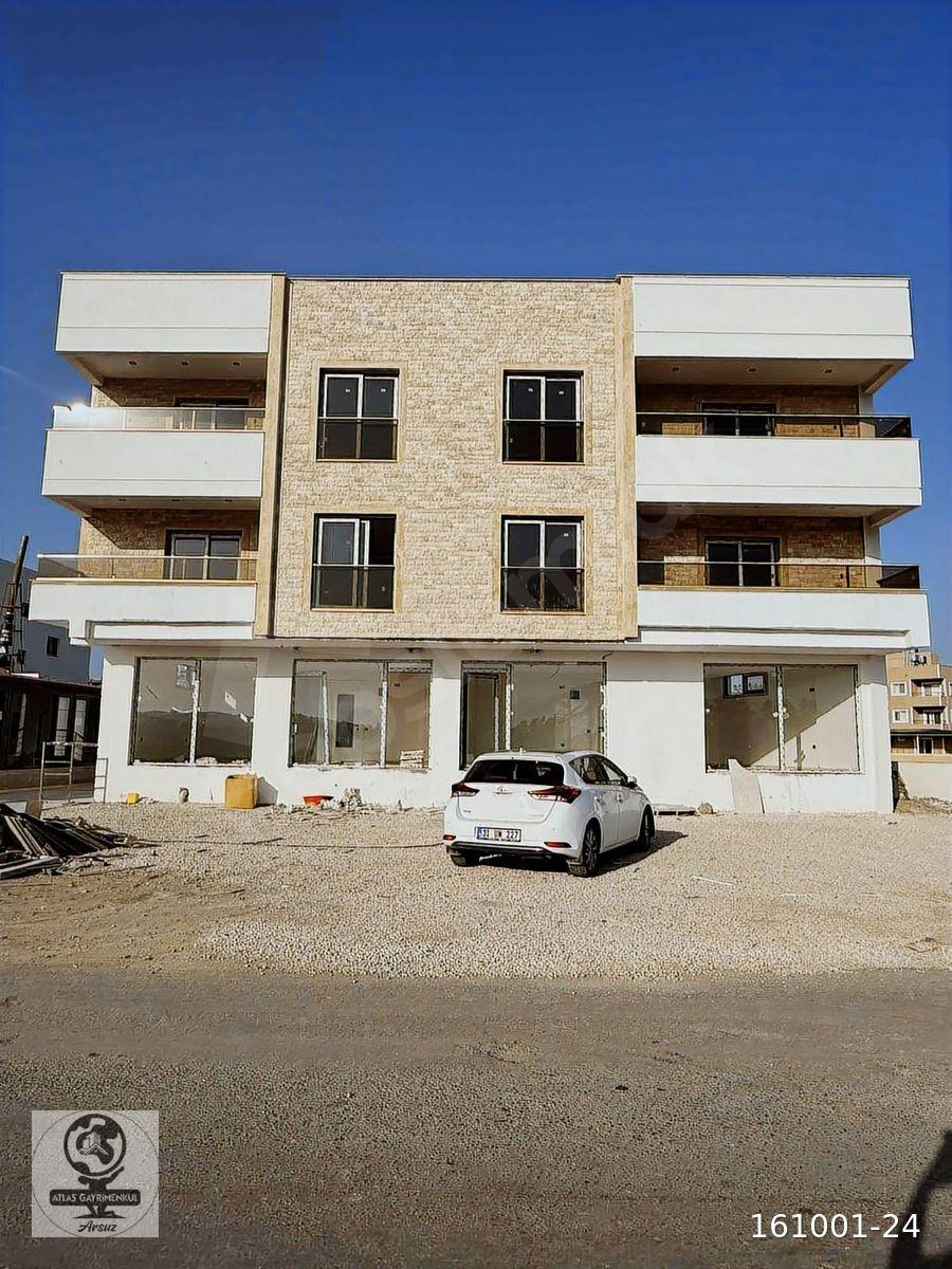 ATLAS GAYRİMENKULDEN ARSUZUN KALBİNDE SATILIK 2+1 DAİRE