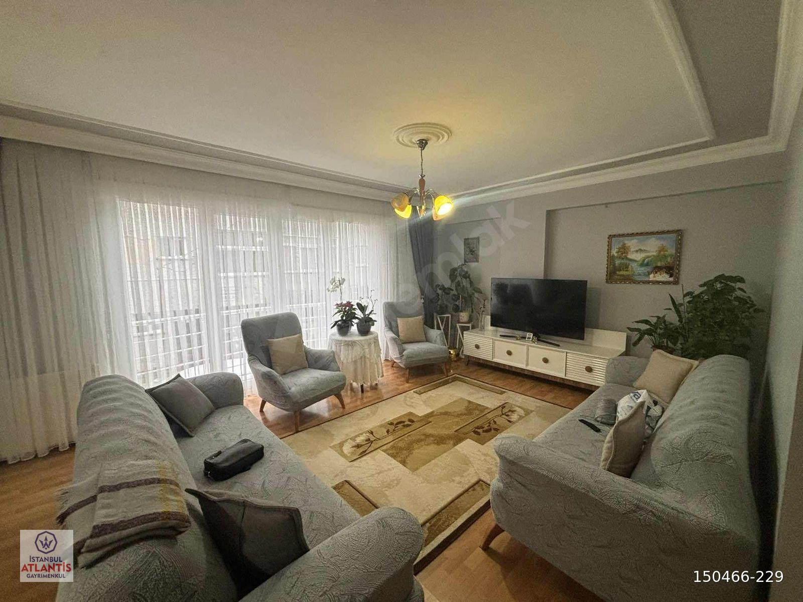 ATAŞEHİR ESATPAŞA MH. ÇOK GENİŞ TERTEMİZ 3+1 SATILIK DAİRE