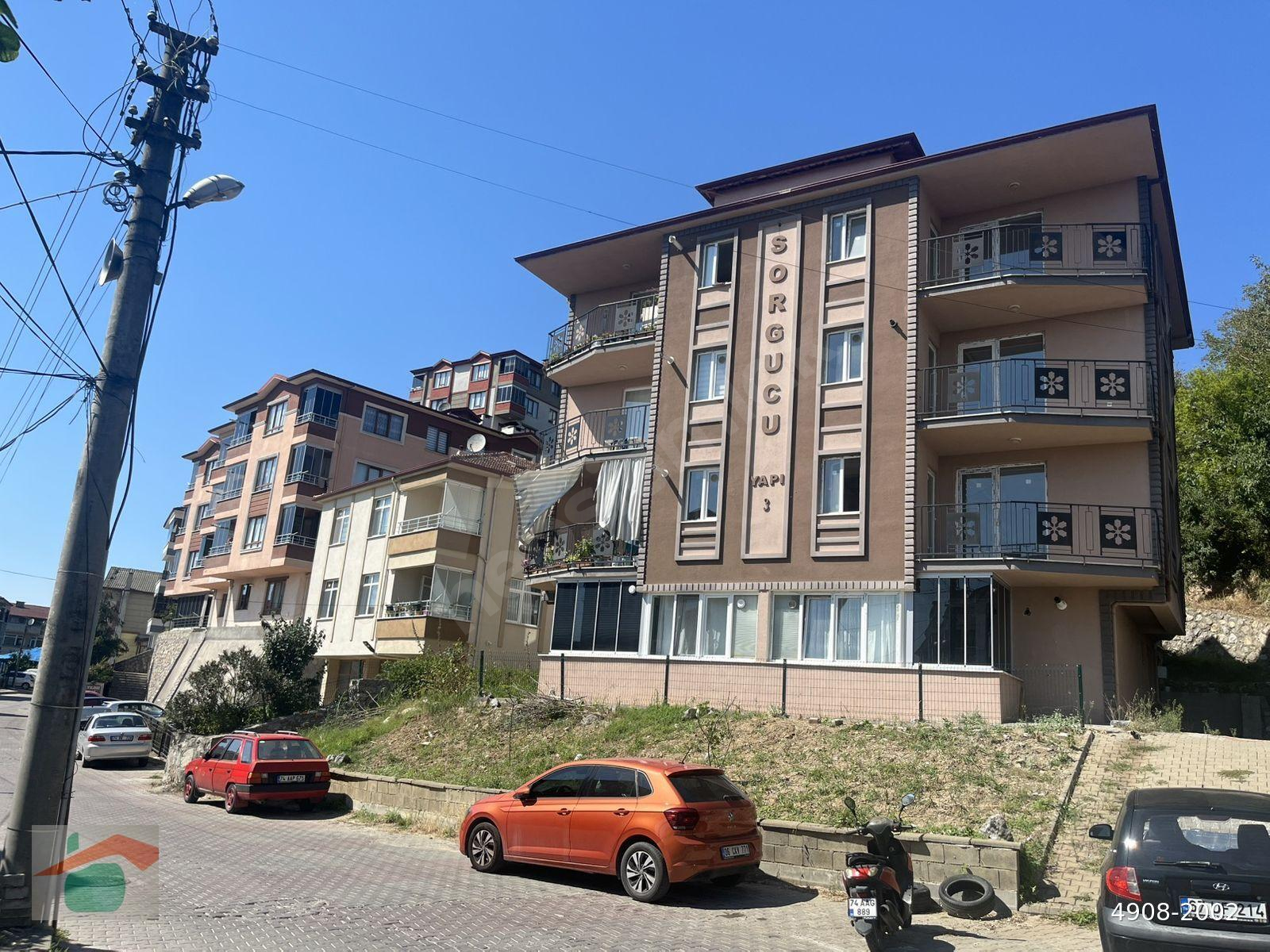 Orduyeri cami yakını 2+1 yeni daire