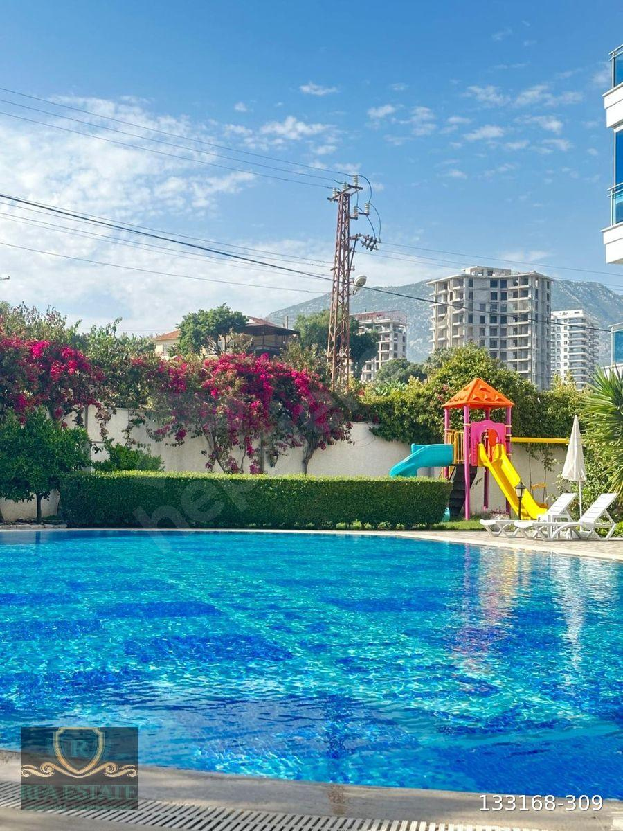 Mahmutlarda Deniz Manzaralı 2+1 Eşyalı Güney Cepheli Daire 117.000 Euro