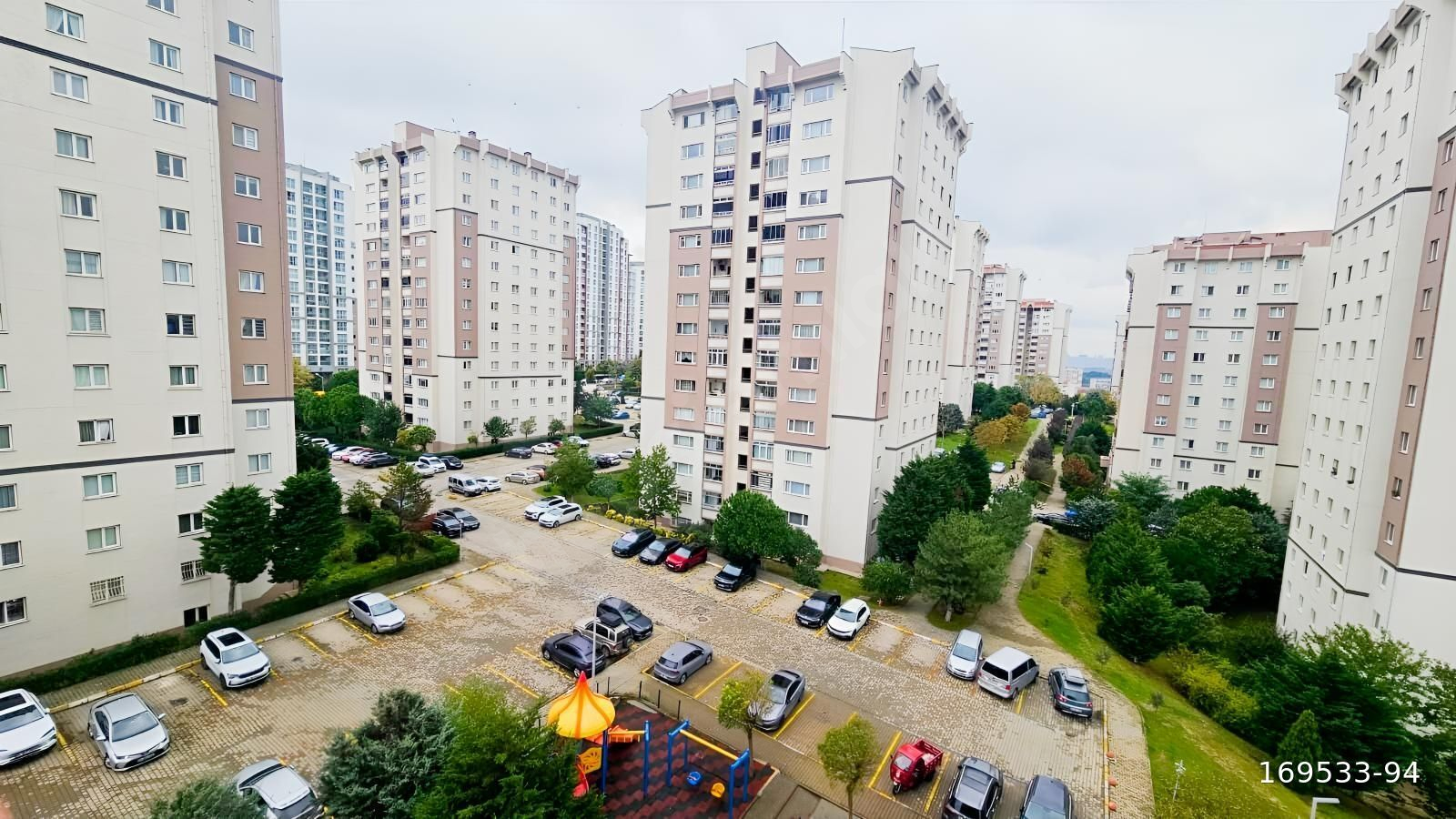 TOKİ MANOLYA EVLERİNDE 3+1 KİRALIK 152m2 EBEVEYN BONYOLU BOŞ