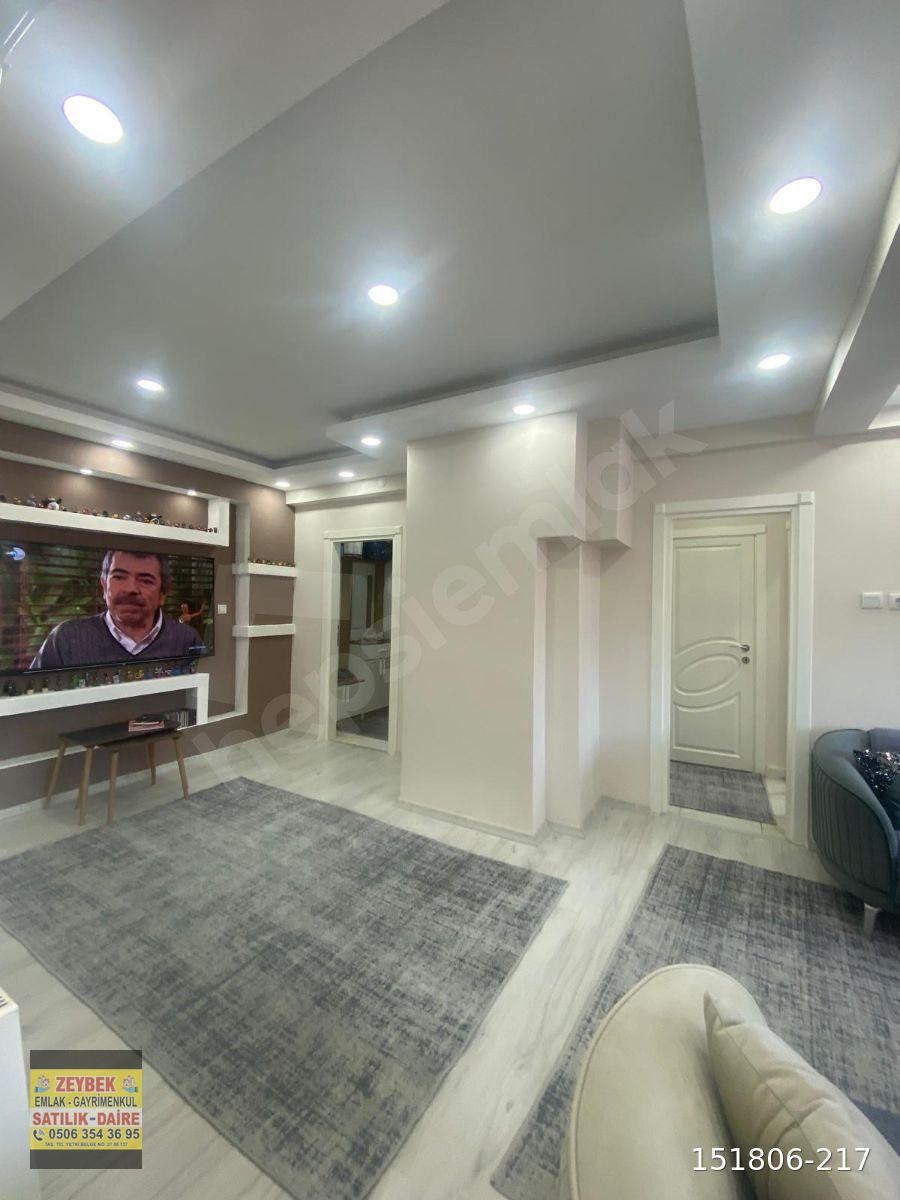 ACİLL FİYAT DÜŞTÜ .(3.350,000.TL ) 110.M2/ 2+1 +YENİ YAPILİ.