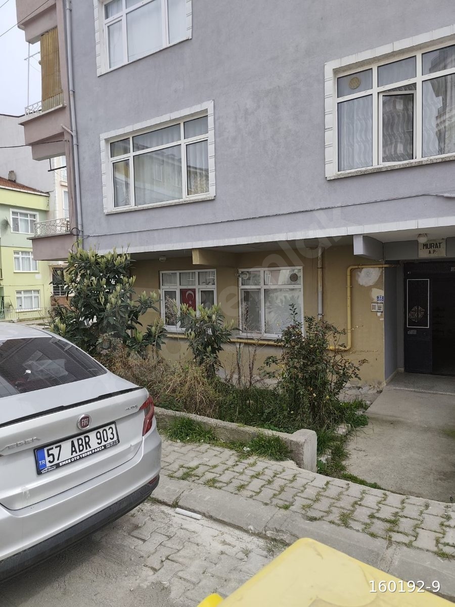 Hamidiye Mahallesi Tabaktaş Caddesinde N0: 22/1 Giriş Kat Daire